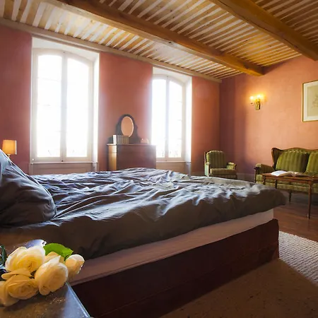 Coté Cour Chambres D'hotes