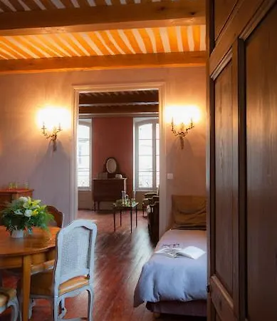 Coté Cour Chambres D'hotes Maison d'hôtes